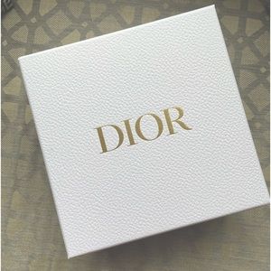 𝅺dior Beauty Empty Box Gold Lettering